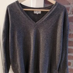 Eric Bompard cashmere oversize v neck grey sweater size S